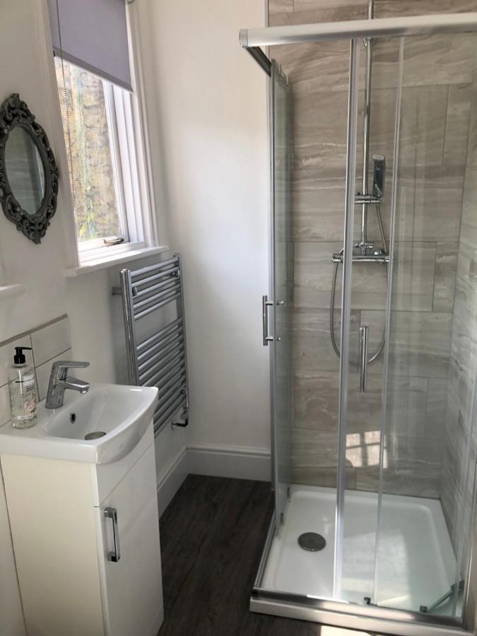 Replingham Road Apartment 런던 외부 사진